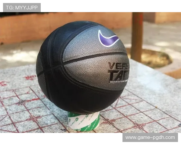 篮球pg官网提供多语种界面支持方便全球篮球爱好者轻松访问